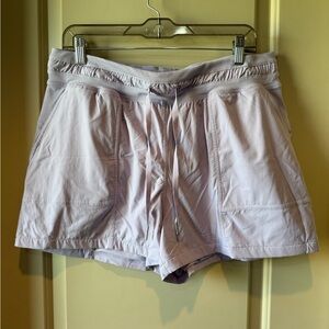 Lululemon Dance Studio HR Short 3.5" *Lined; size 12
